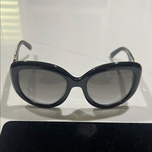 Salvatore Ferragamo Elegant Black Sunglasses